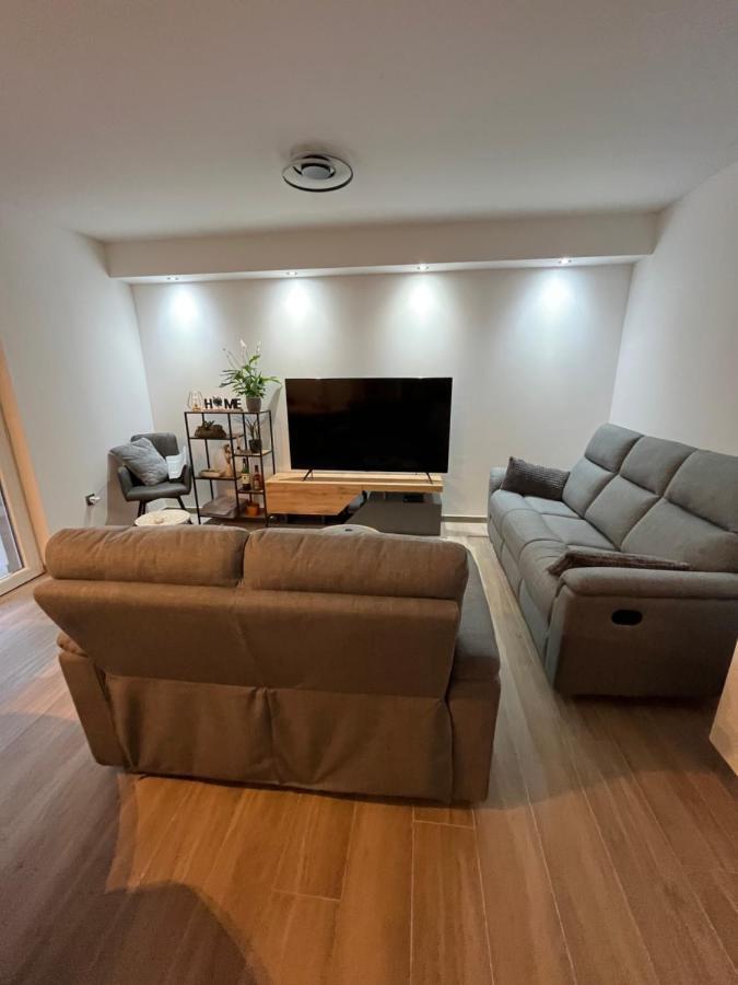 Apartman Oliva 扎达尔 外观 照片