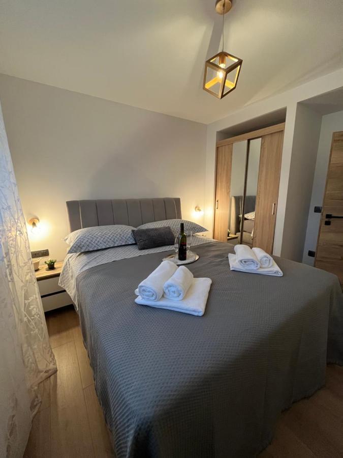 Apartman Oliva 扎达尔 外观 照片